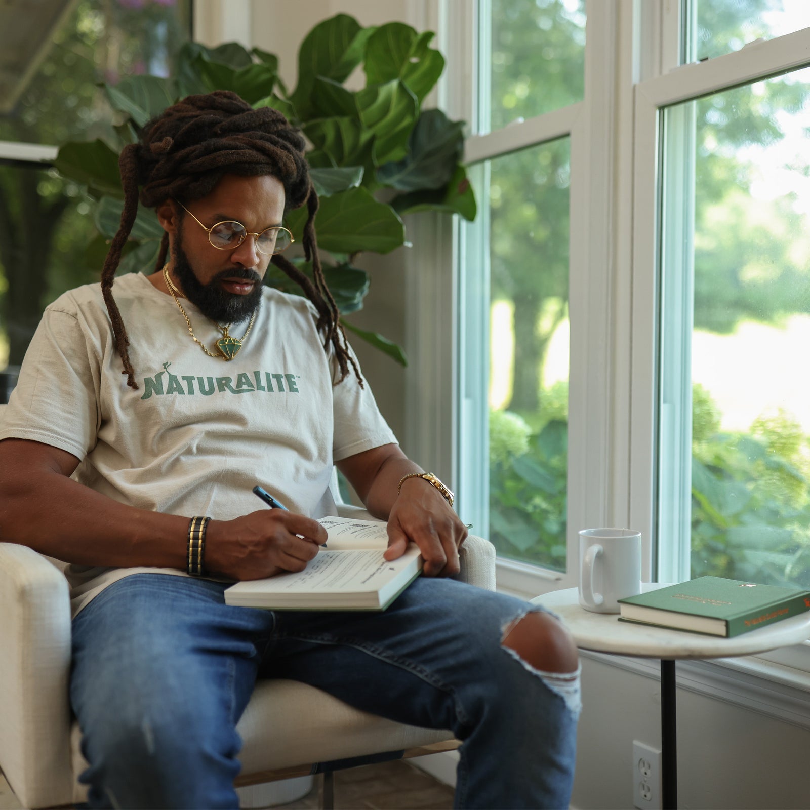 The Naturalite™ Guided Weight Loss Planner